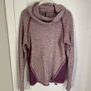 Kuhl Cowl Neck Pullover Wool Blend Size XL